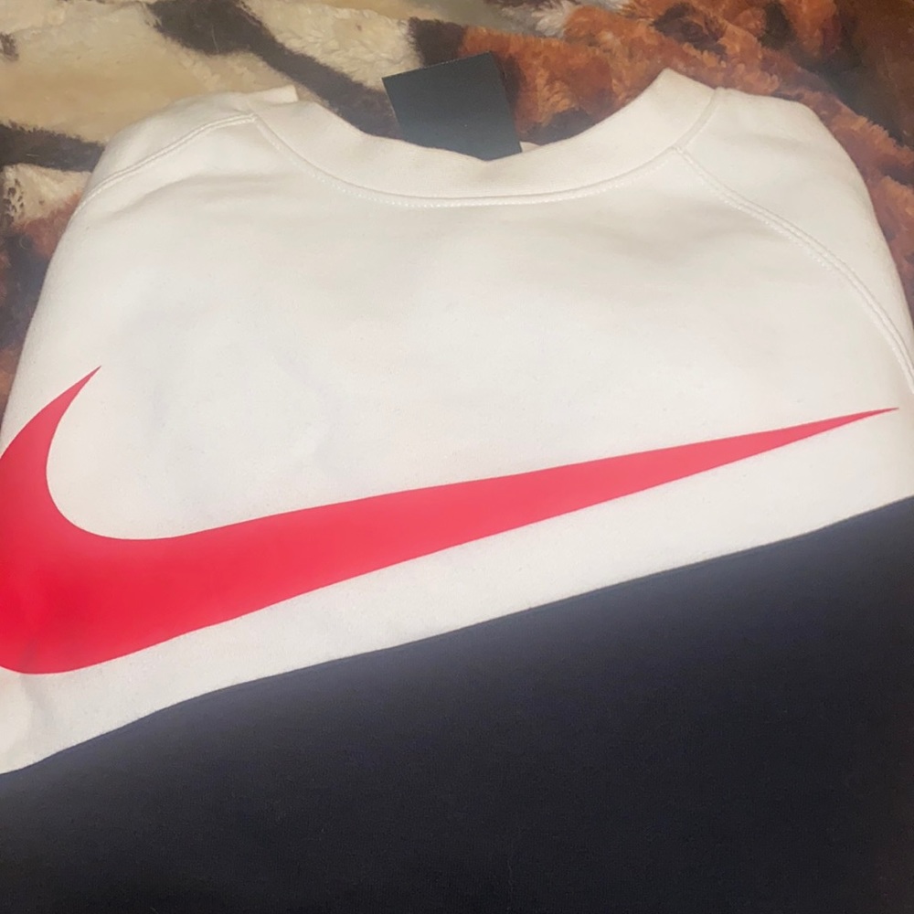 Nike sweater
